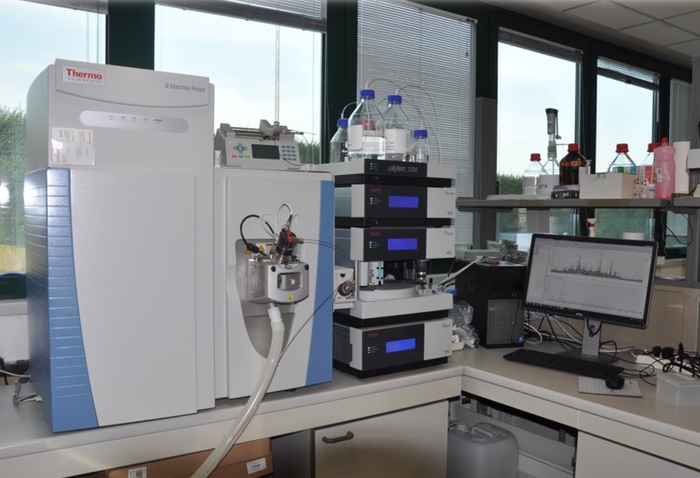 macchina da laboratorio